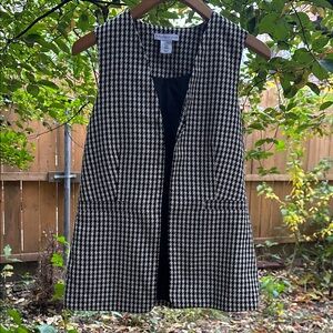 Houndstooth Sleeveless Vest